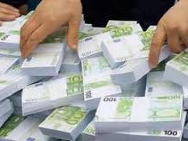 Hitelek & Finance egyének között