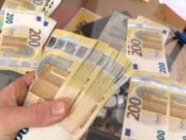 SÜRGŐS HITELEK