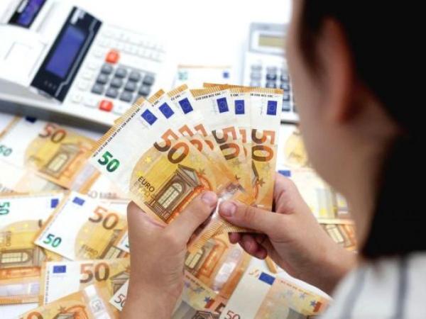 Hitel kínál magánszemélyek becsületes