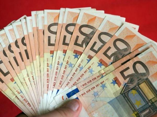 Megbízható hitelajánlatok karácsonyra. e-mailben: isabellemonica9@gmail.com