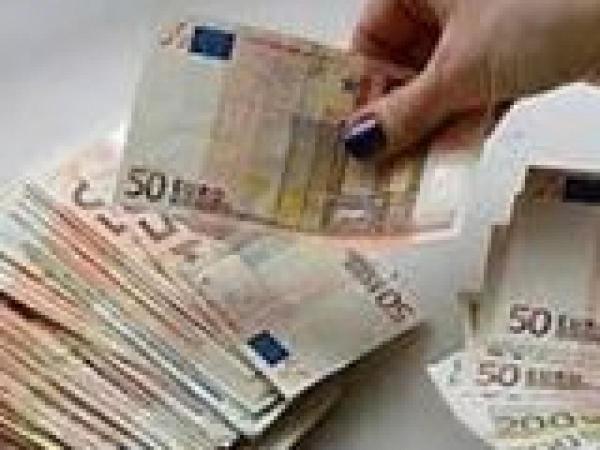 Minden igényt kielégíto, FINANSZÍROZÁSA HITELEK