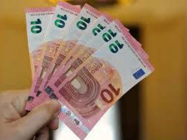 SÜRGŐS HITELEK