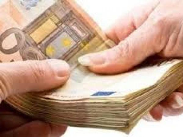 Gyors pénz hitel-ajánlat súlyos magánszemélyek között