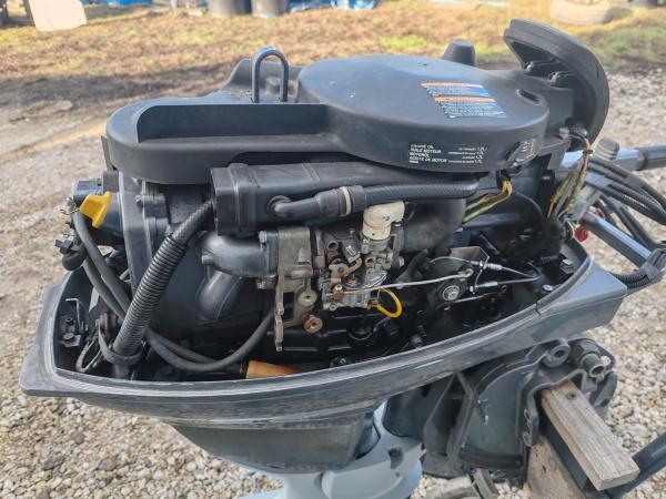 Yamaha 25 Le 4 ütemű rövidcsizmás csónakmotor önindítós!