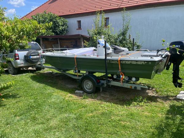 HY 520 Kingfisher + Suzuki DF20ATL 2022 + Lowrance Hook 9TS – hibátlan