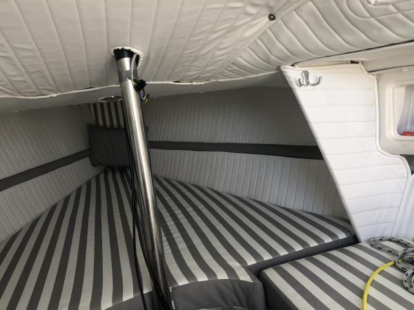 Kihasználatlanság miatt eladó SOLARIS 25 vitorlásunk