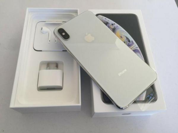 Selling Apple iPhone 11 Pro iPhone X (Whatsapp : +13072969231)