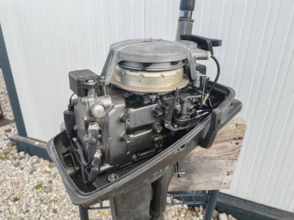 Yamaha 8Le csónakmotor