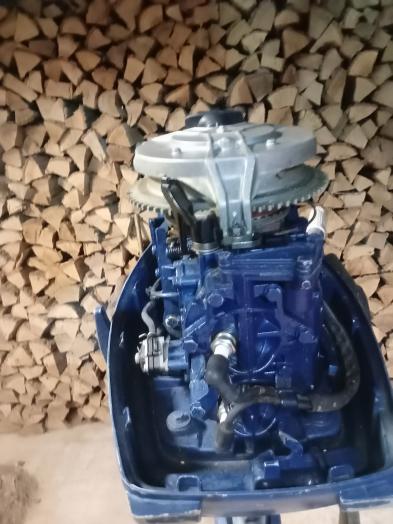 Eladó evinrude csónakmotor 